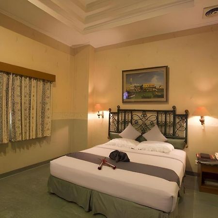 ג'קרטה Classic Hotel מראה חיצוני תמונה