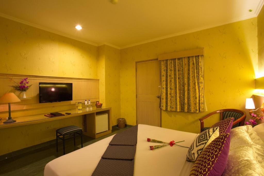 ג'קרטה Classic Hotel מראה חיצוני תמונה